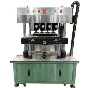XINYOU Four Heads High speed Automatic Capping Machine Rotary Solid Discal Capping Production Line